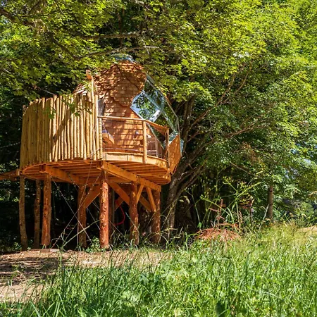 La Pomme De Pin Perchée, Romantique Pour 2 * Autrans-Meaudre-en-Vercors