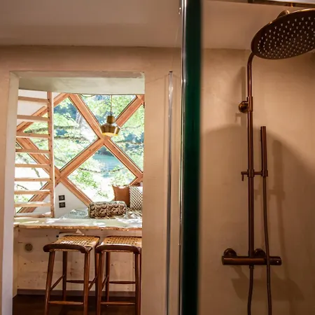 La Pomme De Pin Perchée, Romantique Pour 2 Hébergement de vacances Autrans-Meaudre-en-Vercors