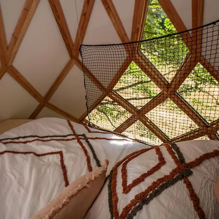 La Pomme De Pin Perchée, Romantique Pour 2 * Autrans-Meaudre-en-Vercors